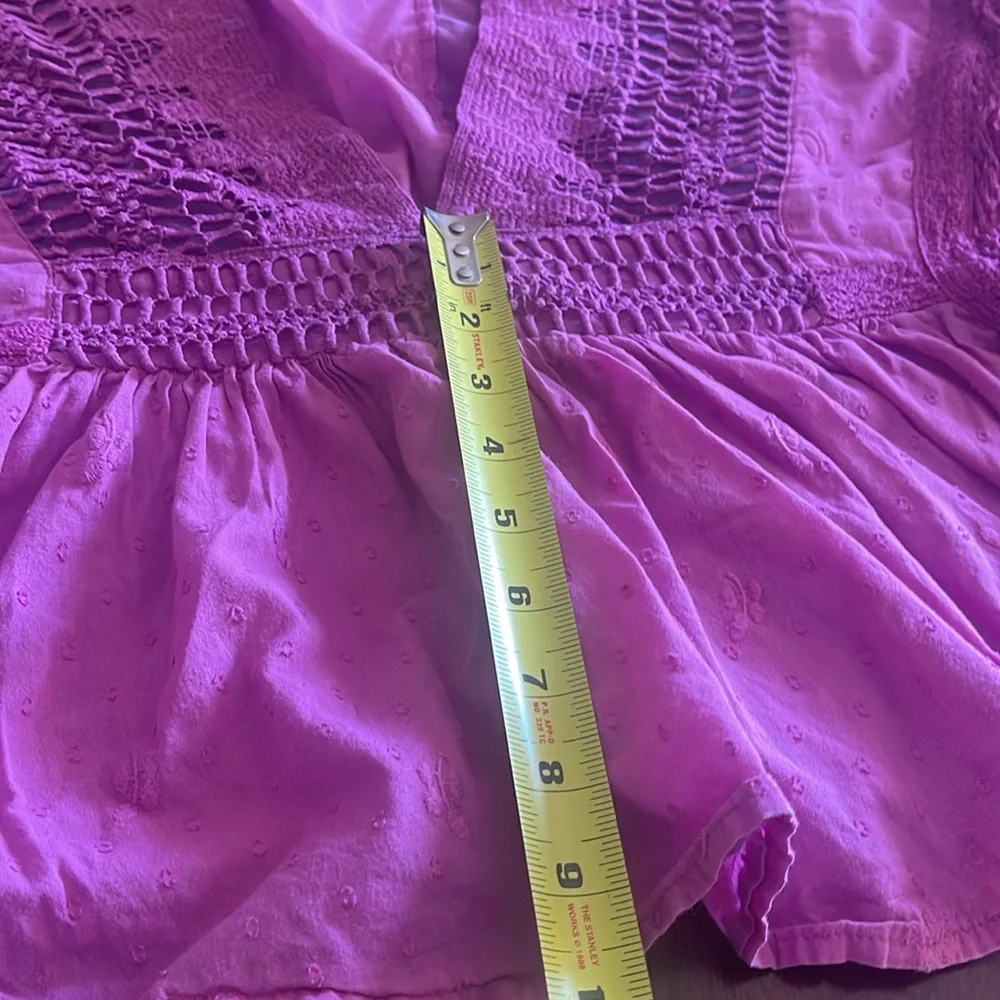 26098 Free People Drive You Mad Blouse Sz Small Boho Tie Sleeves Neon Orchid EUC - Picture 8 of 11